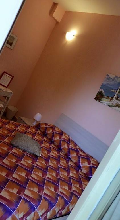Couette-café Il Sole Di Naples